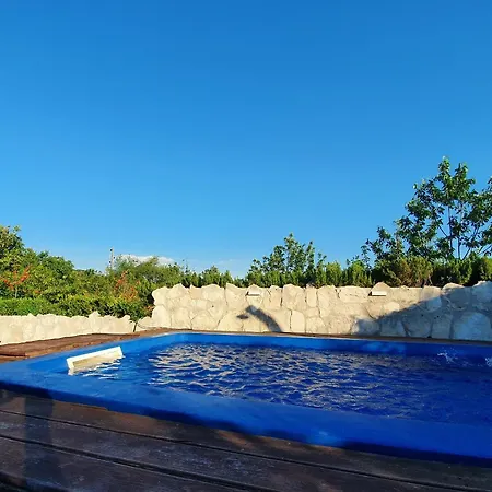 فيلة Apartman Gizdavac Gizdavac
