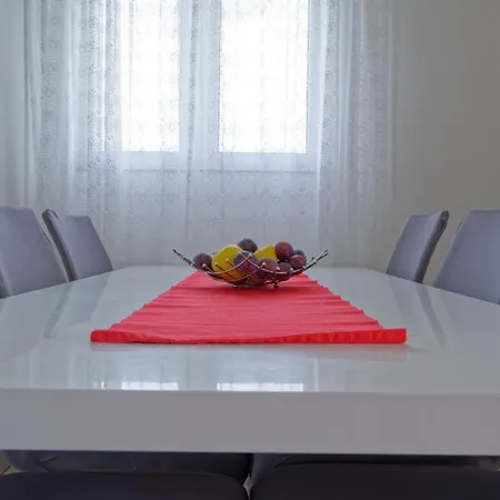 فيلة Apartman Gizdavac Gizdavac