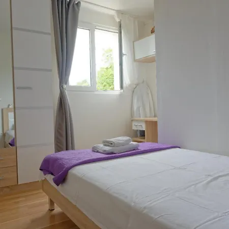 فيلة Apartman Gizdavac Gizdavac